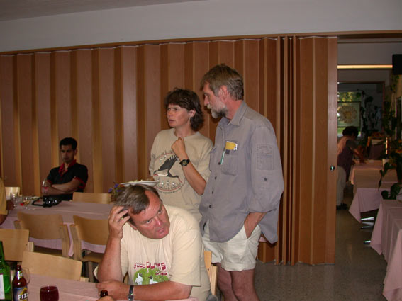 545x402 pixels (42K)