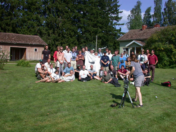 545x402 pixels (79K)